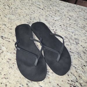 Black Flip Flops